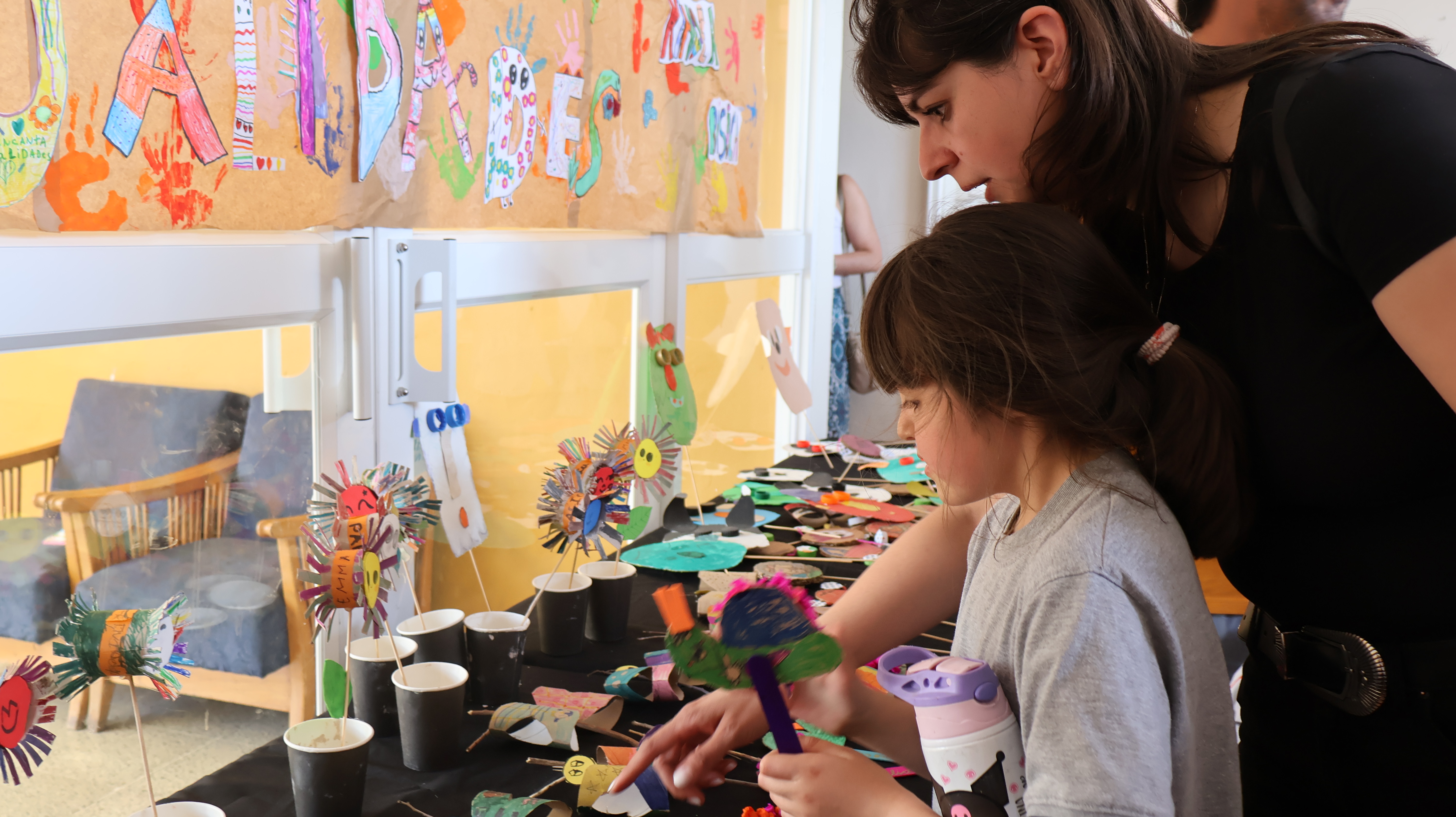 EXPO TALLER DE MANUALIDADES