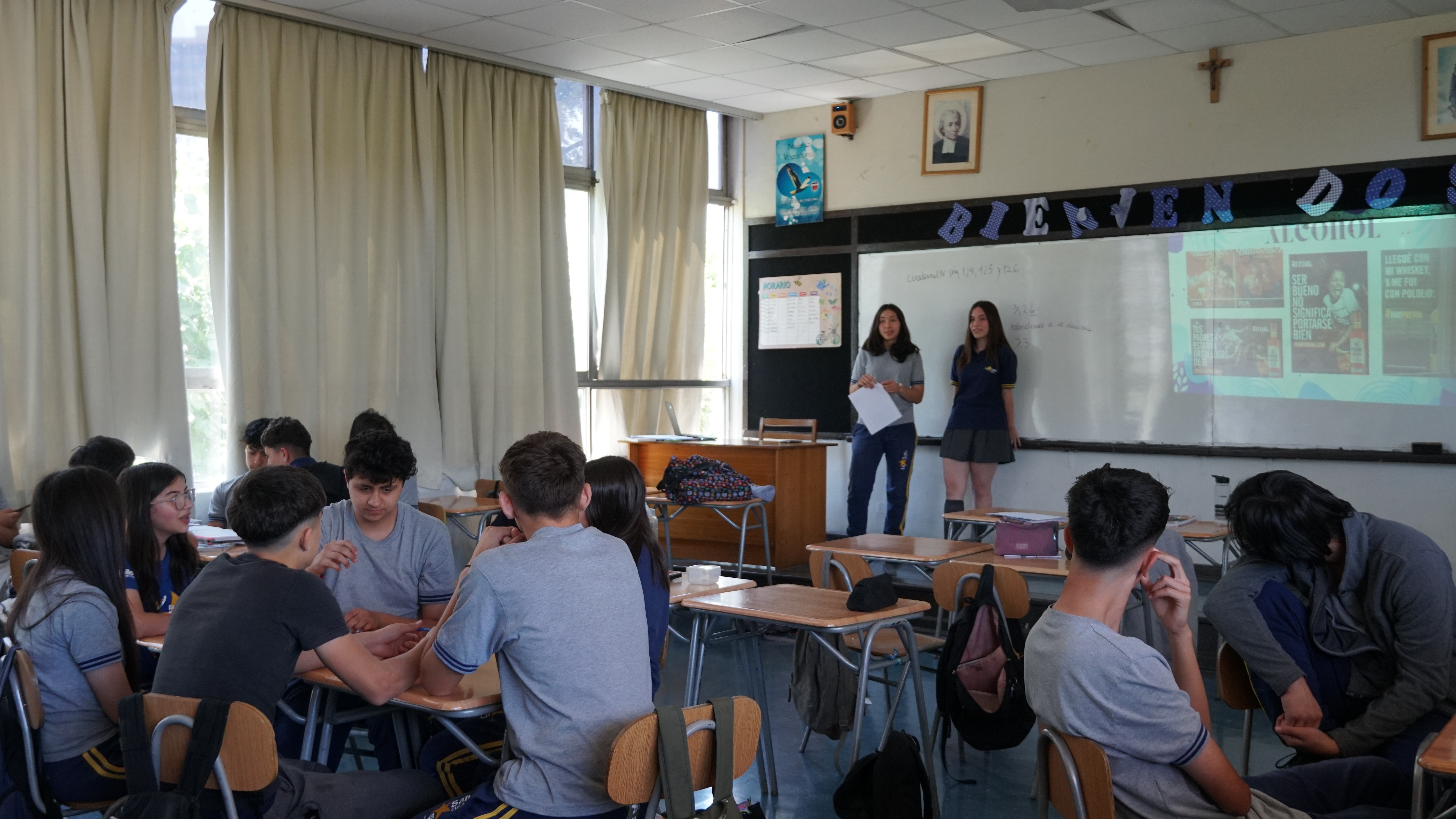 EXPO TALLER DE MANUALIDADES 5° A 8° BÁSICO