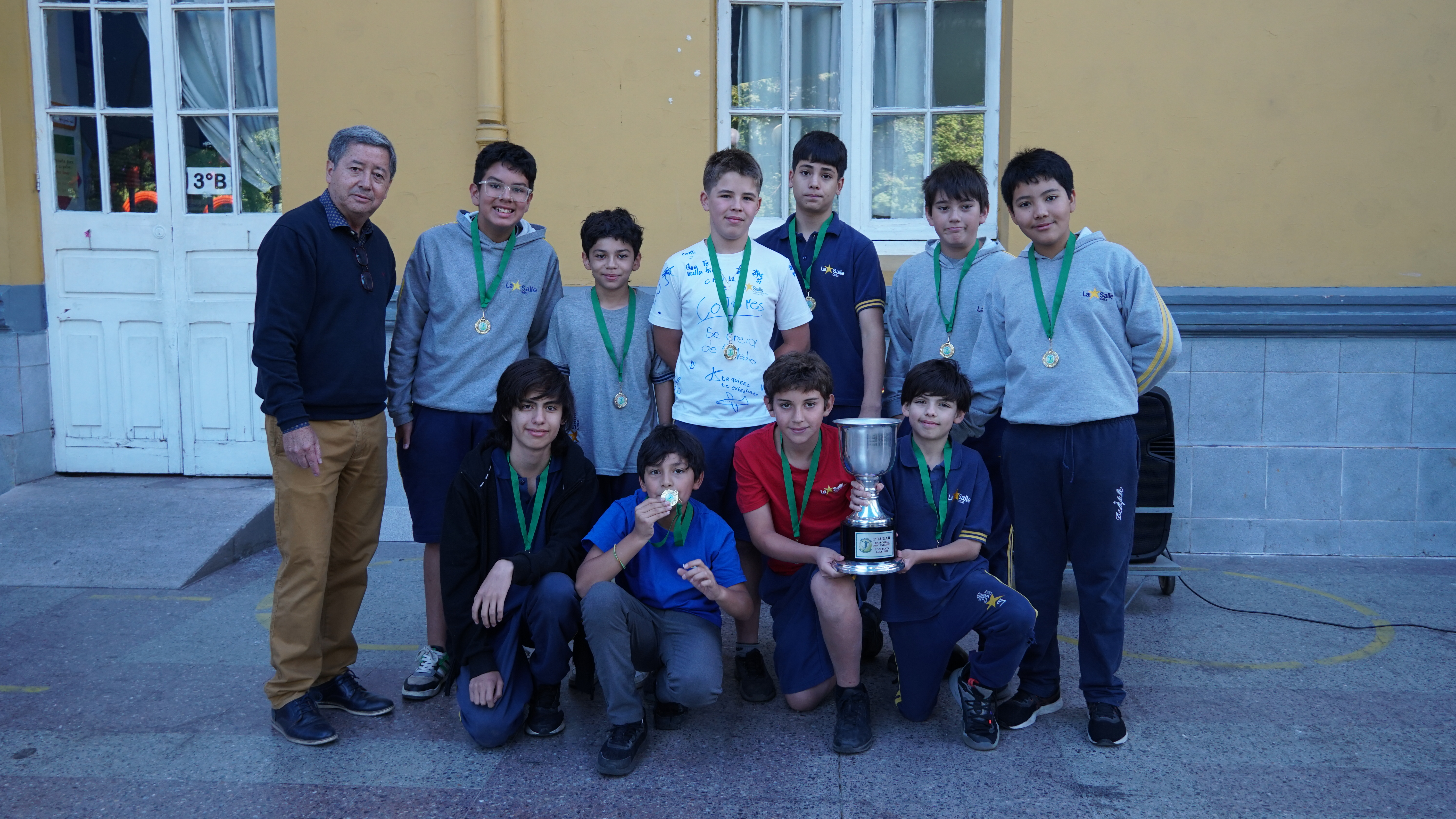 ¡LES PRESENTAMOS A NUESTROS CAMPEONES Y SUBCAMPEONAS!