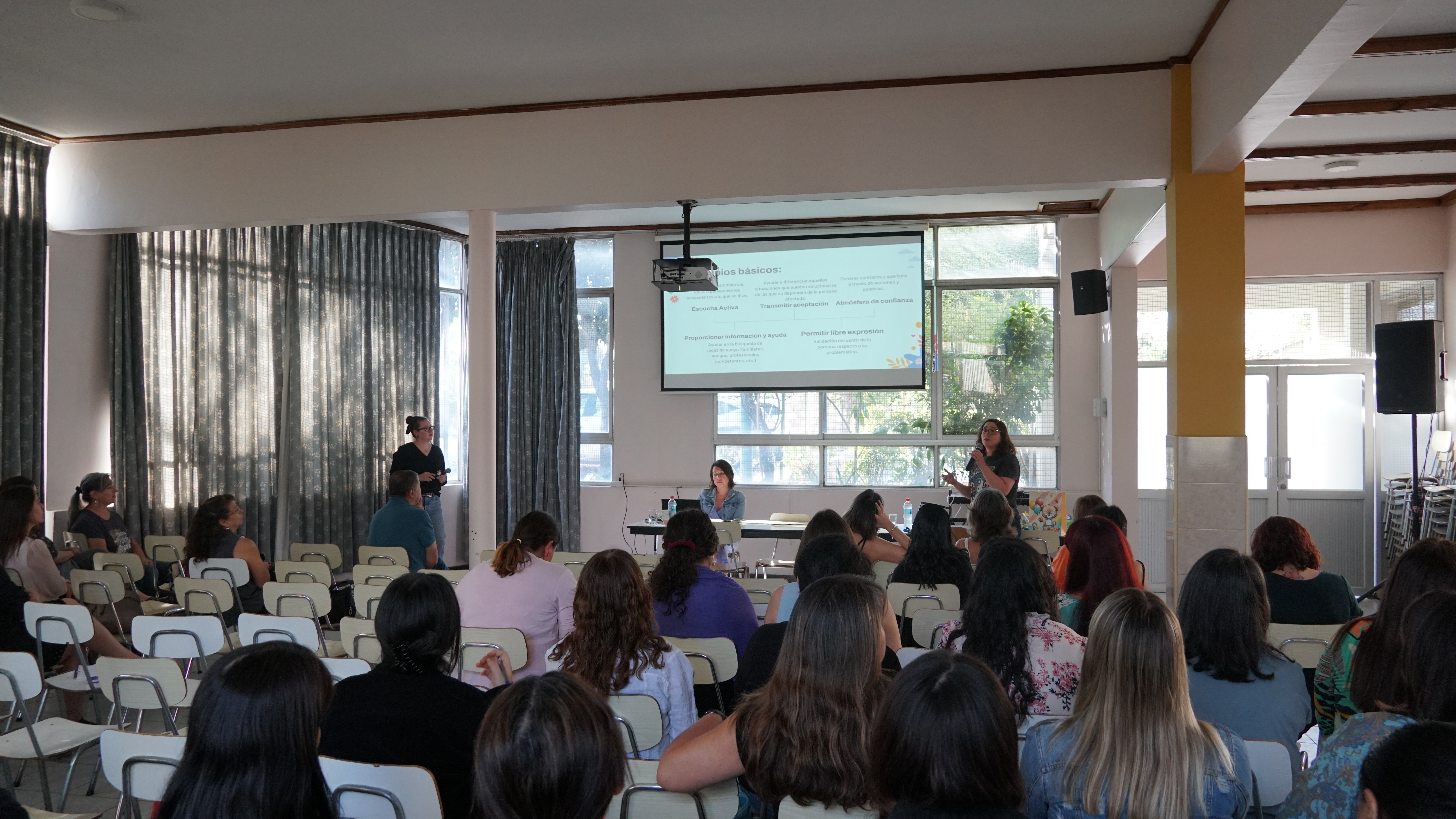TALLER DE PRIMEROS AUXILIOS SOCIOEMOCIONALES