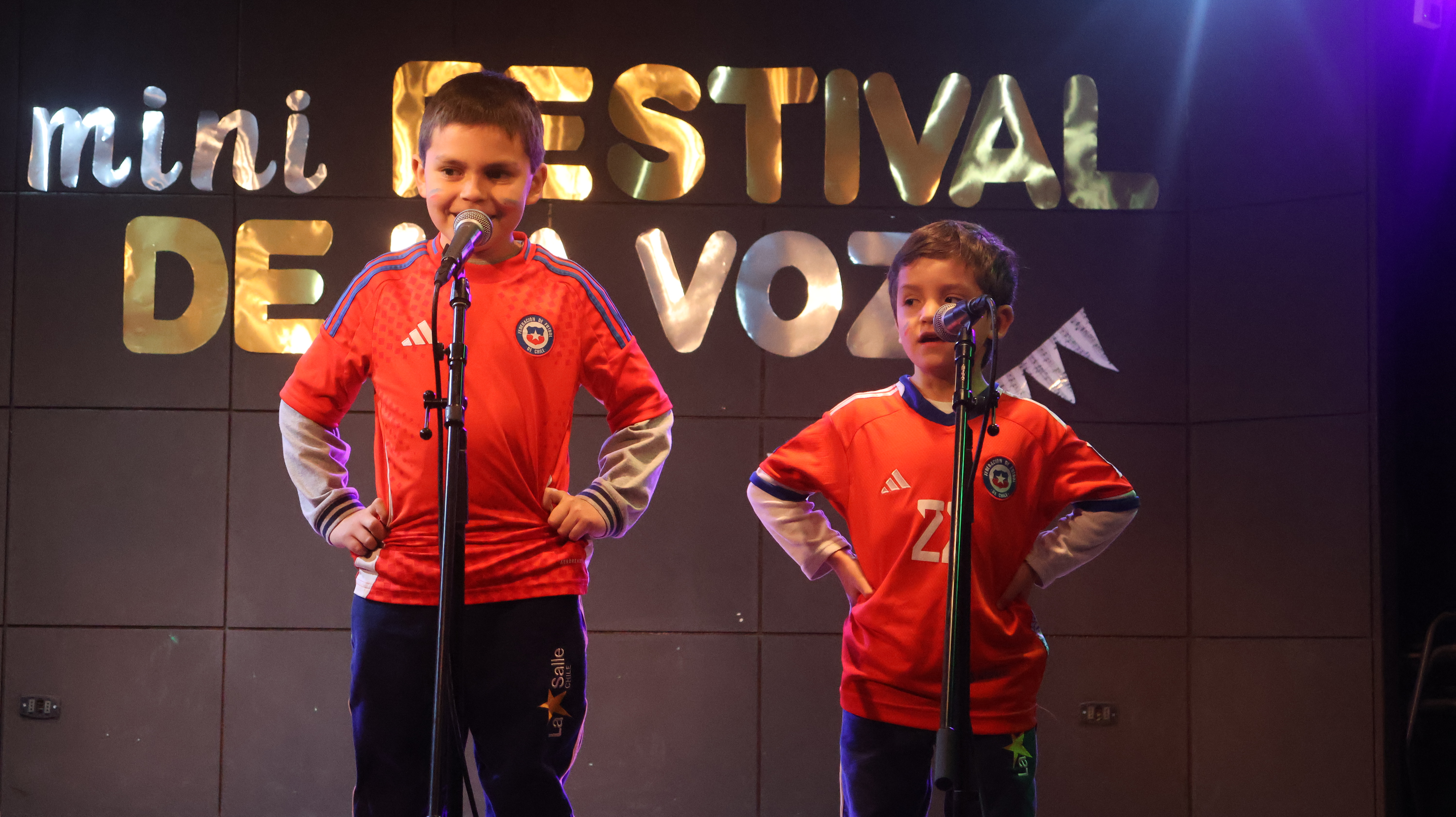 NUESTROS SEGUNDOS BÁSICOS Y SU MINI FESTIVAL DE LA VOZ