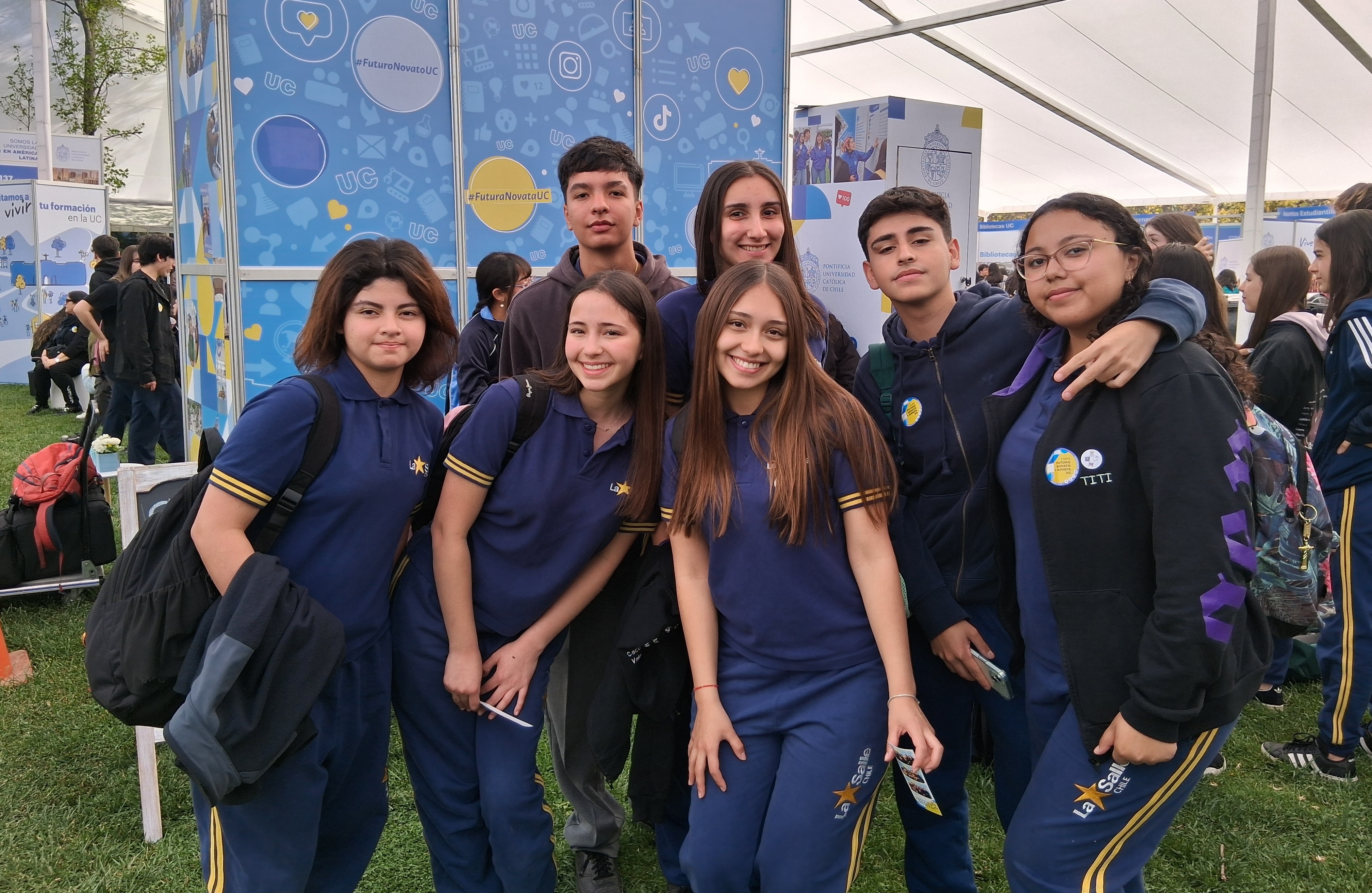 ESTUDIANTES DE IV° MEDIO VISITARON LA EXPO NOVATO Y NOVATA UC 2025