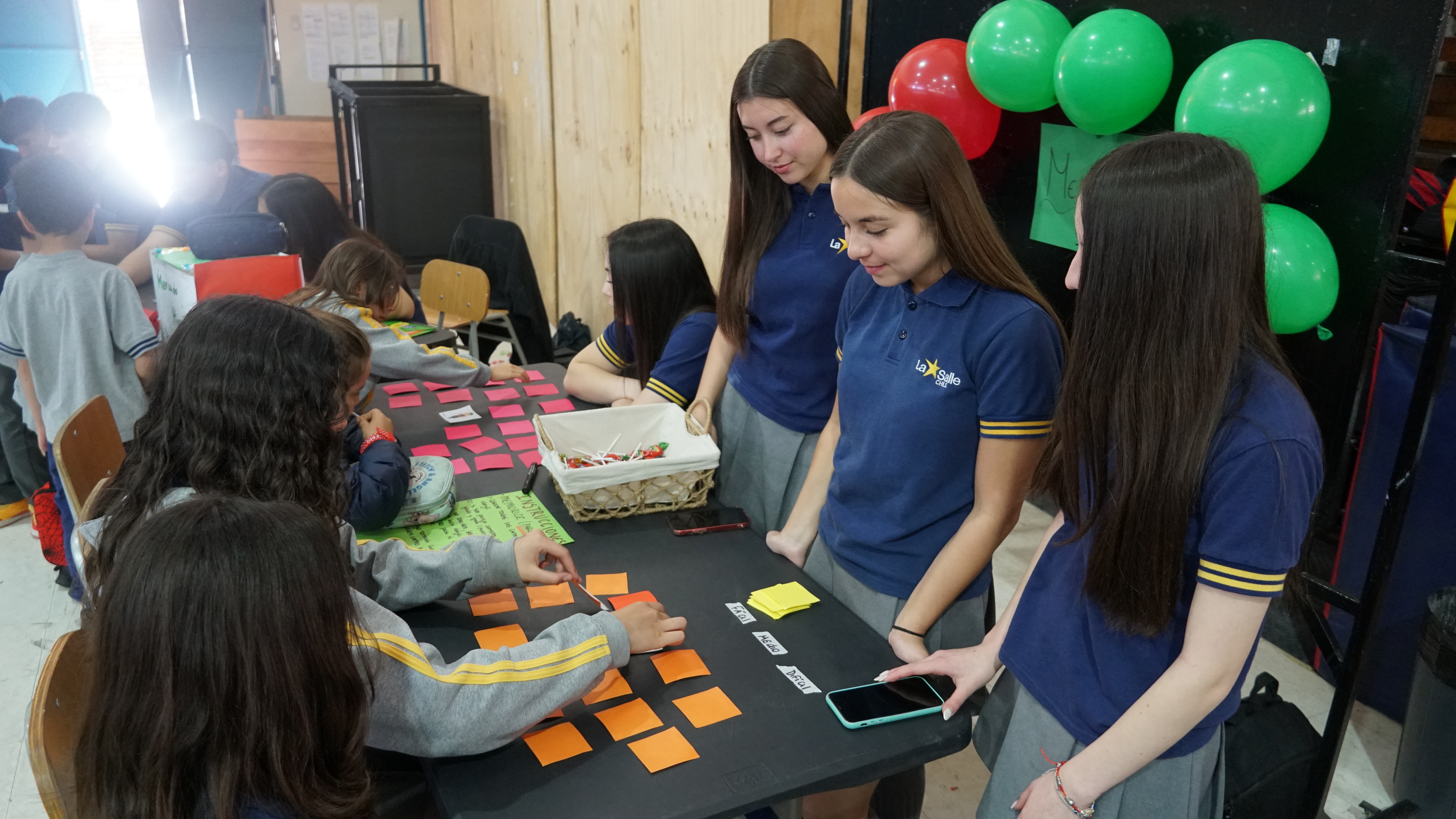 JORNADA DE CREATIVIDAD Y APRENDIZAJE EN EL DÍA DE HISTORIA Y FILOSOFÍA