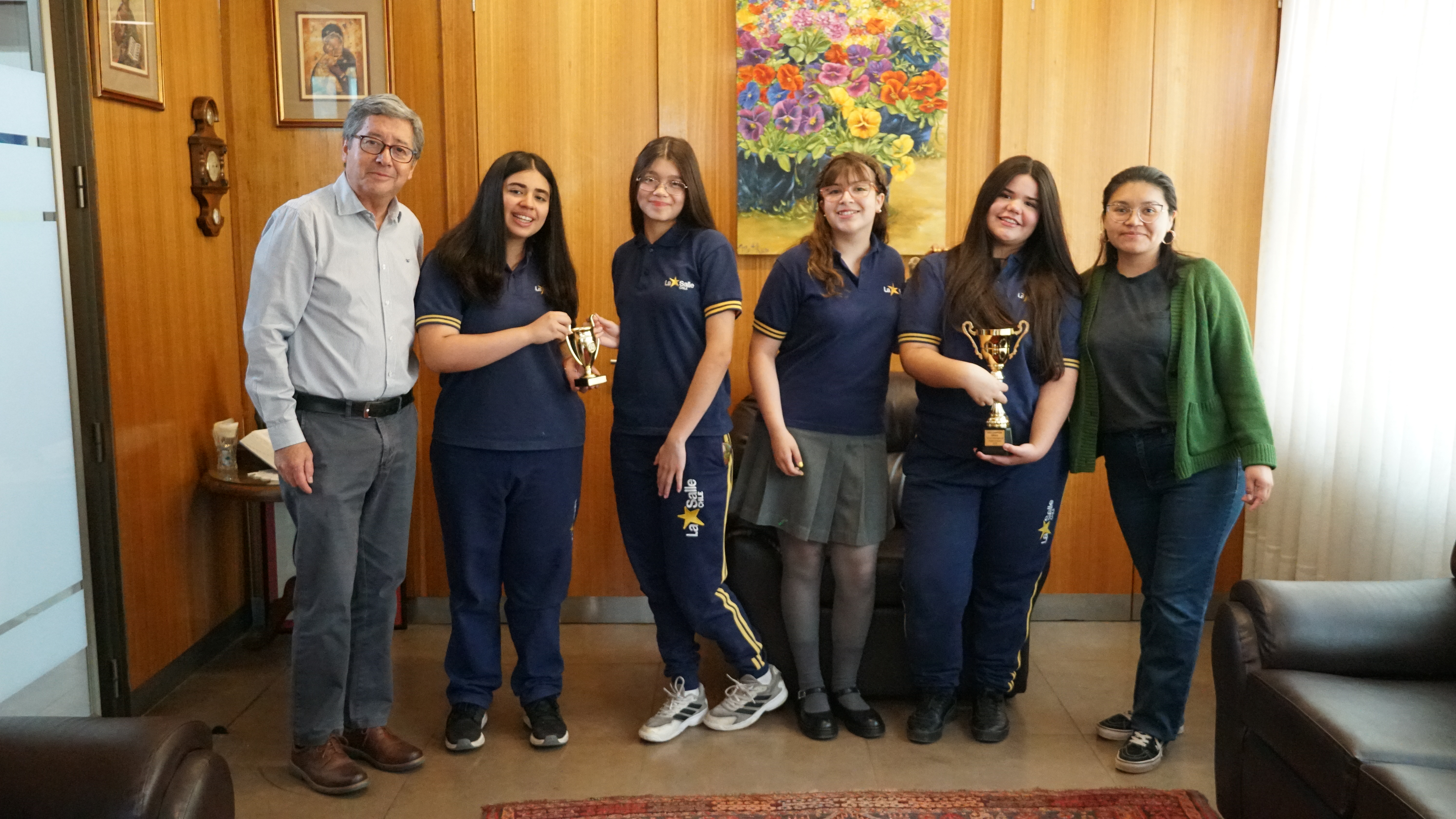 ¡SEGUNDO Y TERCER LUGAR EN DEBATE ESCOLAR!