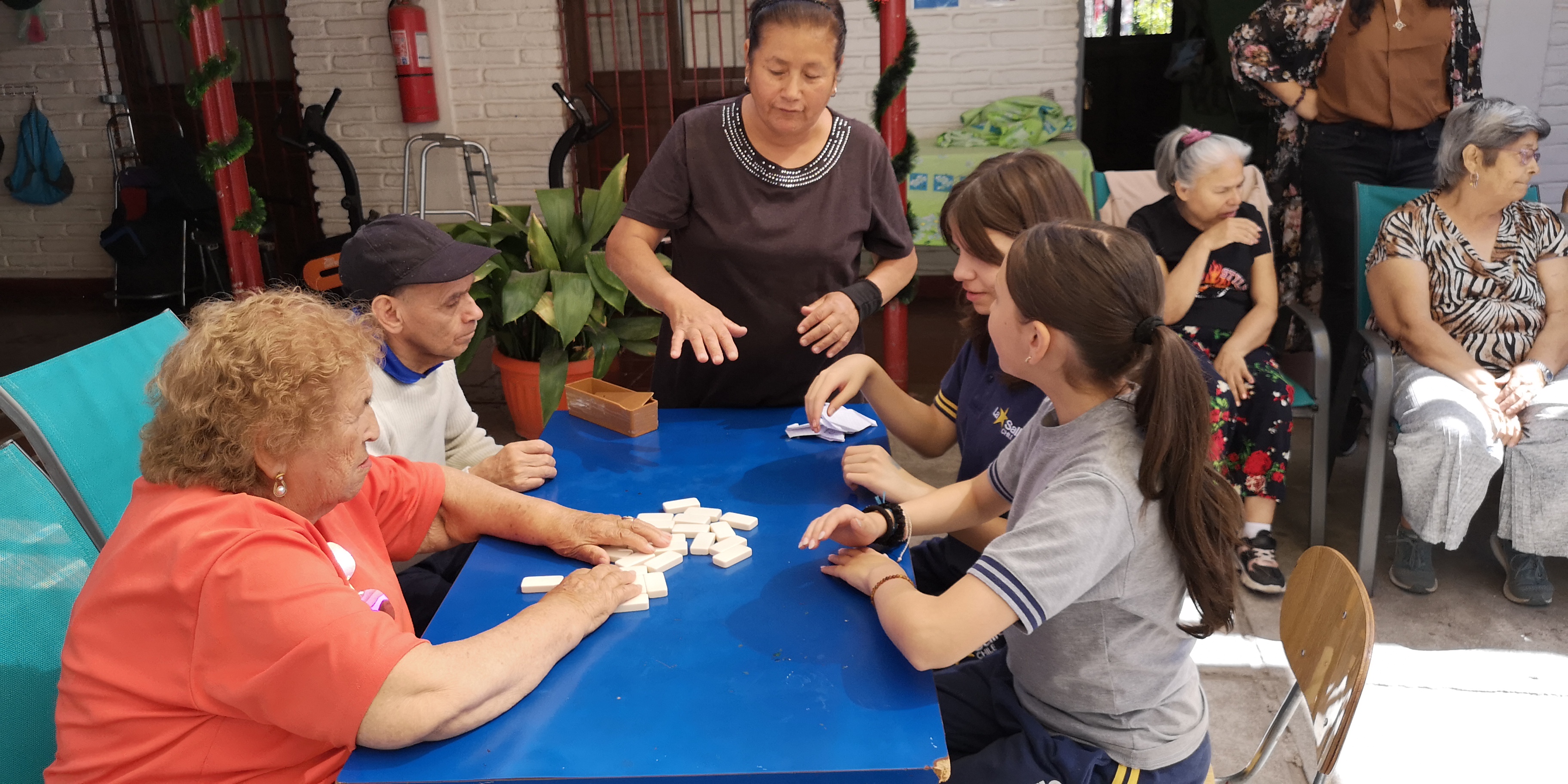JORNADA DE ENCUENTRO Y ALEGRÍA CON ADULTOS MAYORES