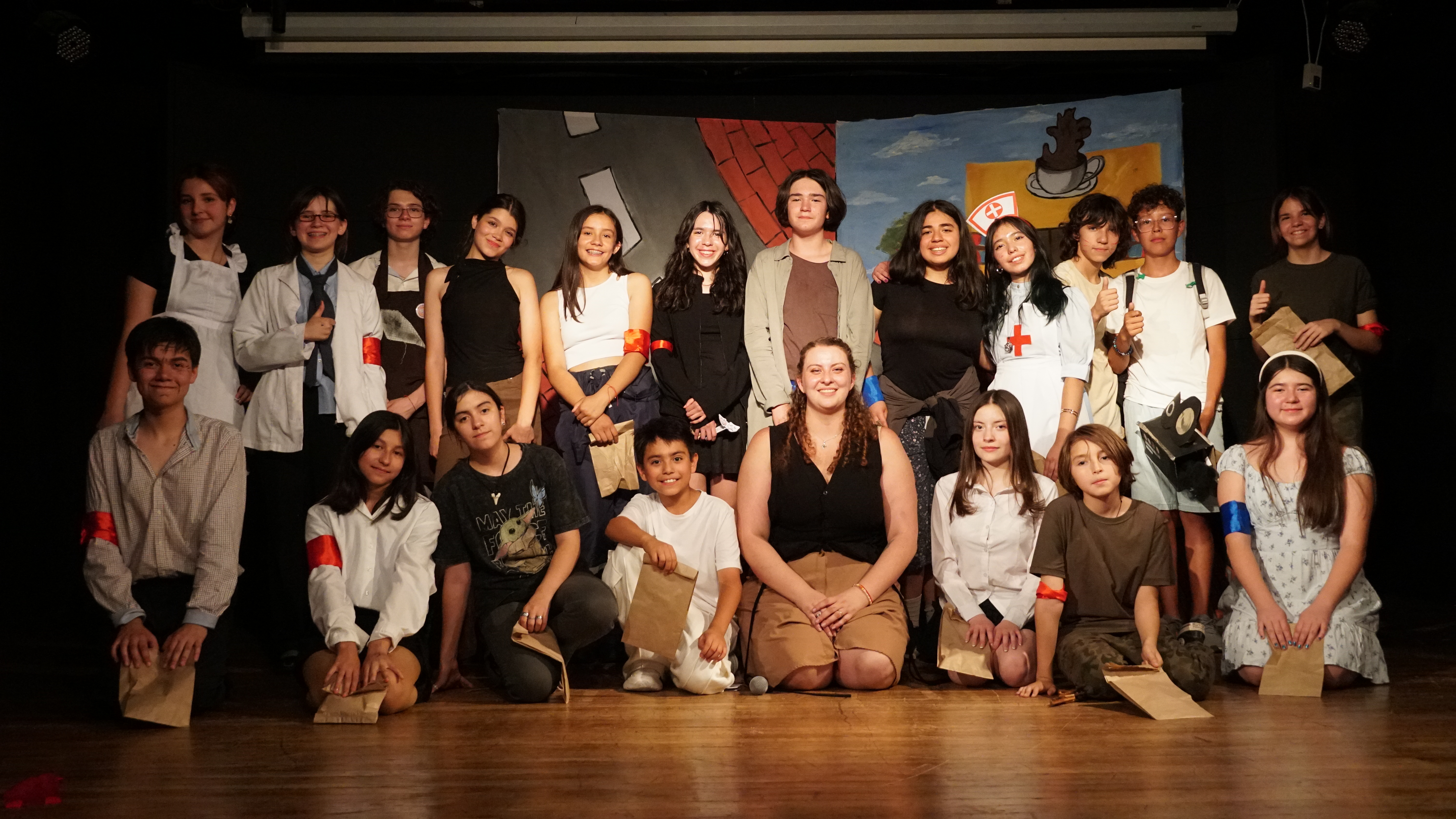 'UN FUTURO OLVIDADO': UN CIERRE EXITOSO DEL TALLER DE TEATRO DE SEGUNDO CICLO