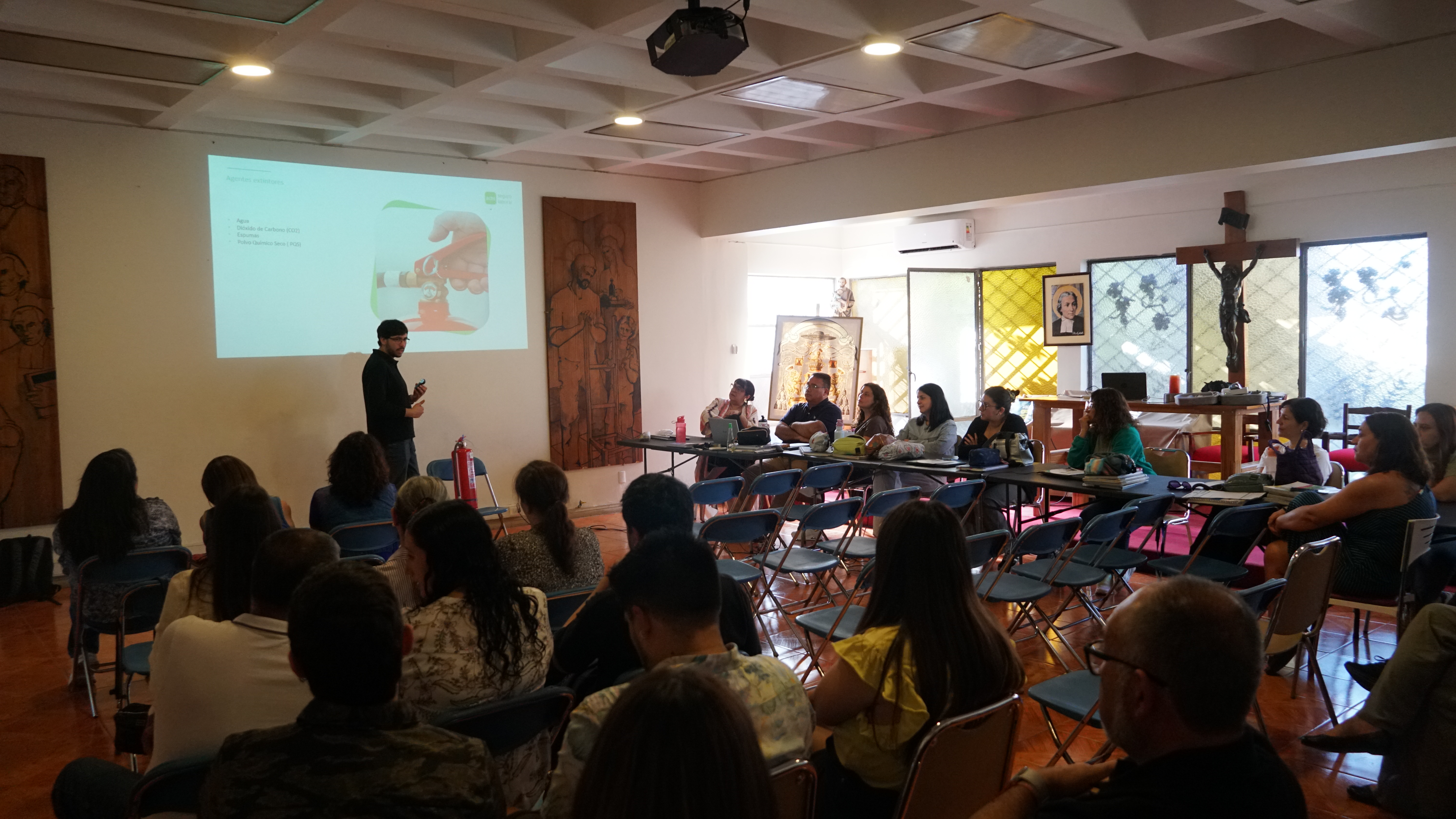 FINALIZAN JORNADAS DE CAPACITACIÓN PARA DOCENTES Y ASISTENTES DE LA EDUCACIÓN