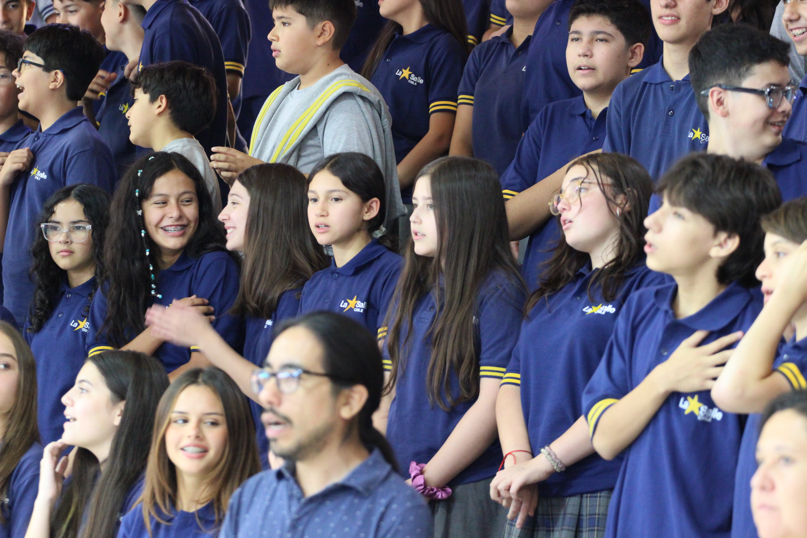 CEREMONIA DE INICIO DE AÑO DE LOS/AS ESTUDIANTES DE 7º A IV MEDIO