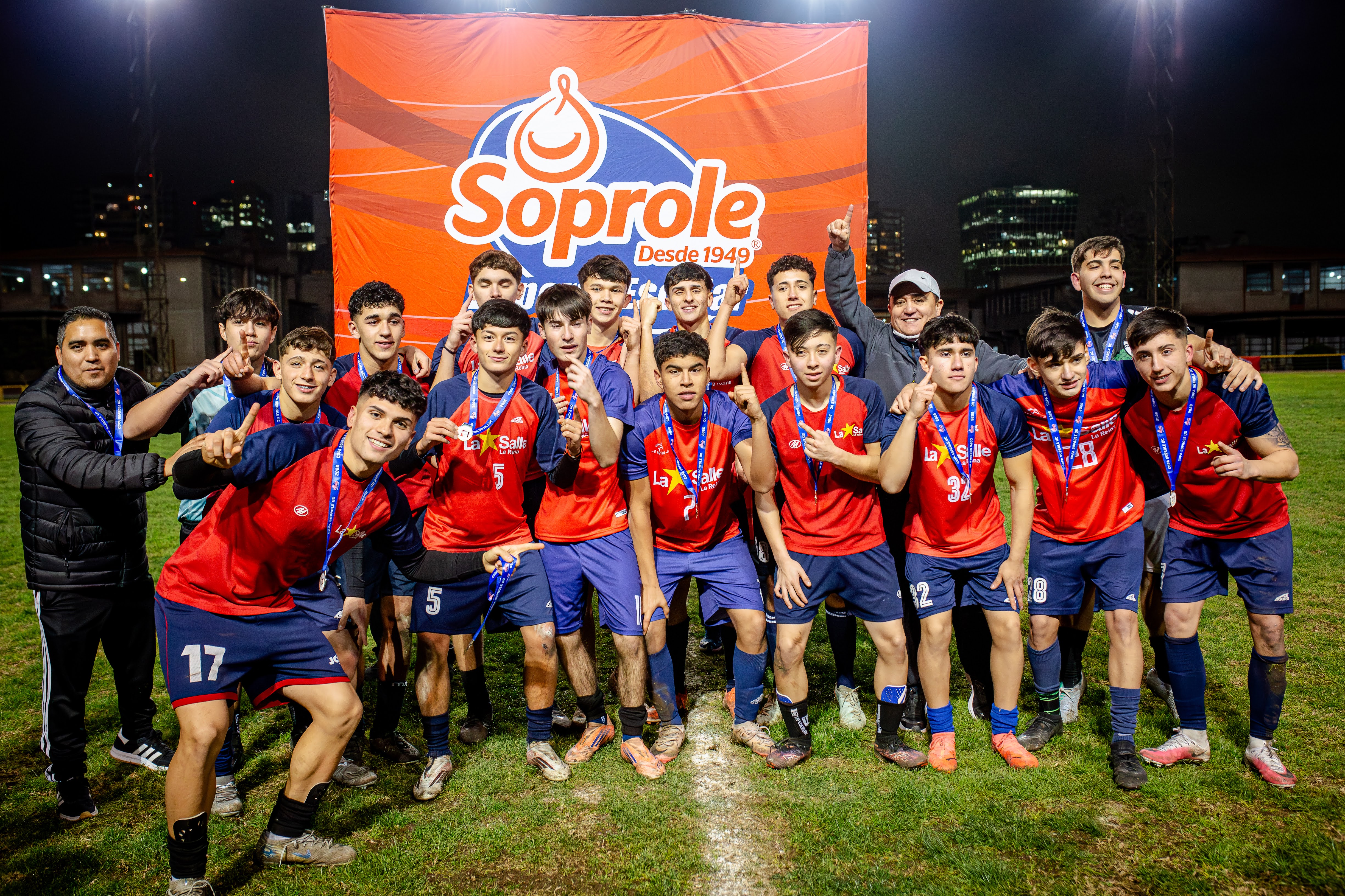 ¡DESPUÉS DE TANTO INTENTARLO, NUESTROS CAMPEONES LO LOGRARON!