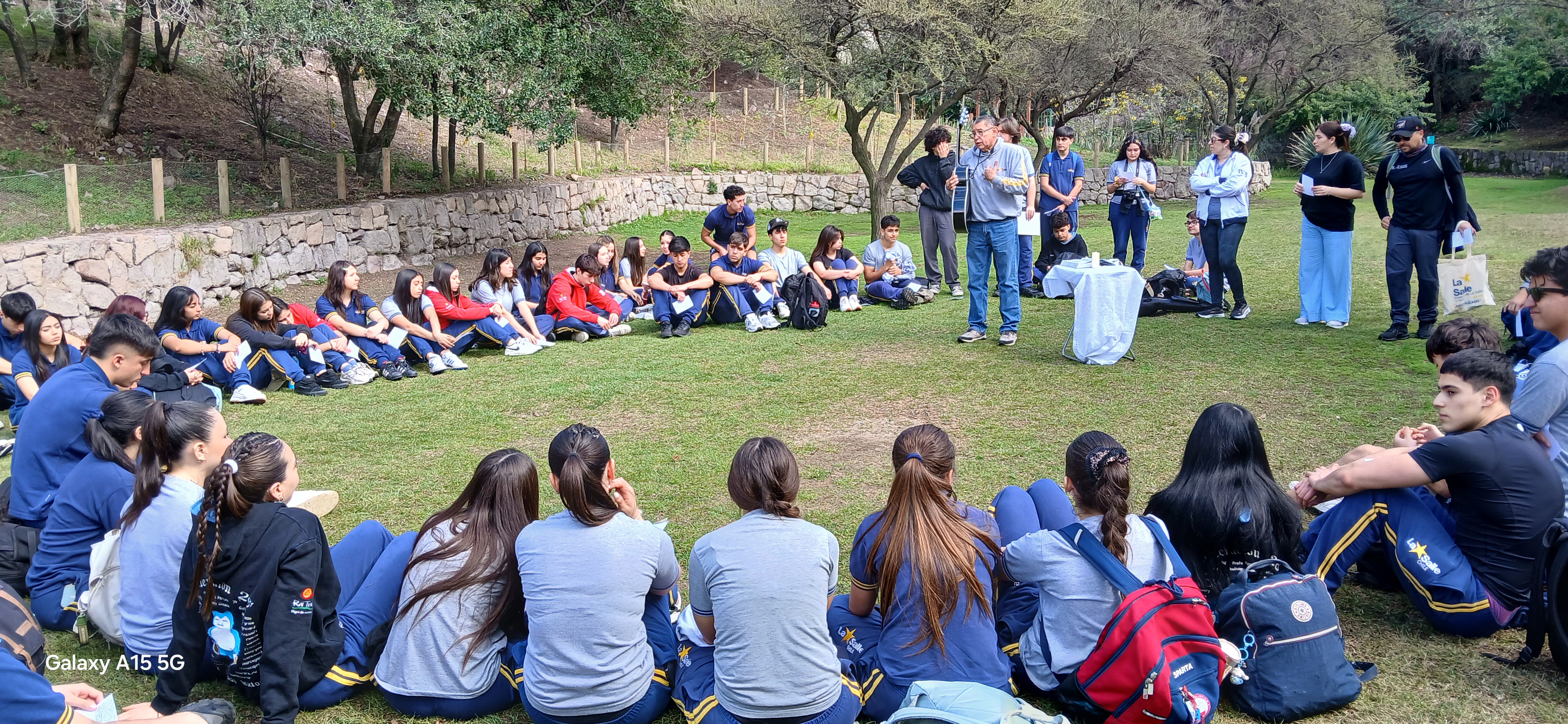 IV° MEDIO: UNA EXPERIENCIA PARA CONECTAR, COMPARTIR Y CUIDAR