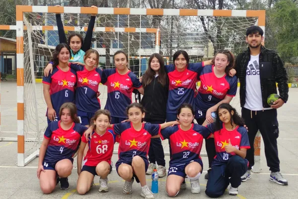 CONTINUAMOS CON LAS ACTIVIDADES EN NUESTROS TALLERES
