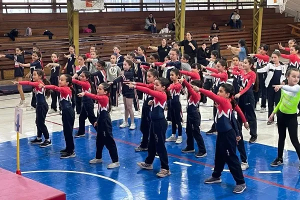 ENCUENTRO AMISTOSO GIMNASIA ARTÍSTICA