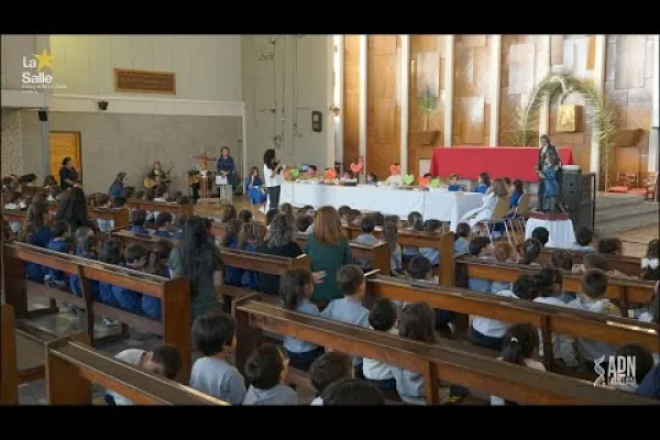 CELEBRACIÓN DE SEMANA SANTA EN COMUNIDAD