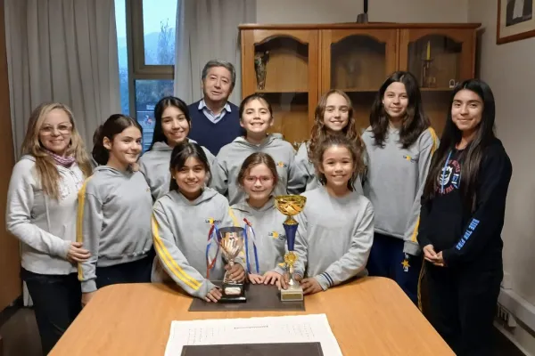 ¡UN NUEVO TERCER LUGAR TRAJERON A CASA NUESTRAS GIMNASTAS Y CON COPA INCLUIDA!