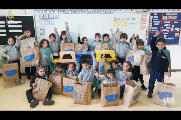 PROYECTO KÍNDER 'SUPERHÉROES DEL RECICLAJE'