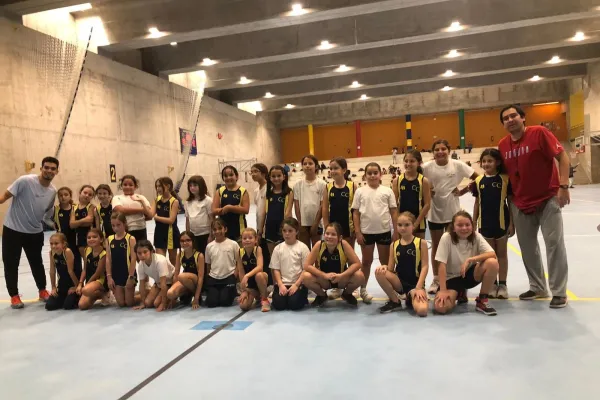 PARTIDO AMISTOSO BÁSQUETBOL DAMAS