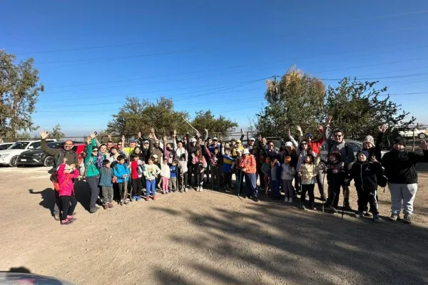 CENTRO DE PADRES Y APODERADOS ORGANIZA PASEO A QUEBRADA DE MACUL