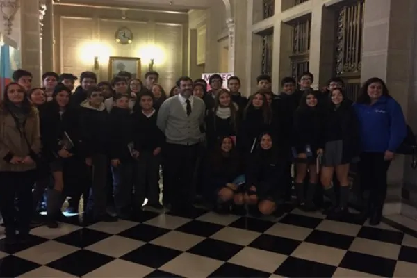 Alumnos  de primero medio visitan el Banco Central