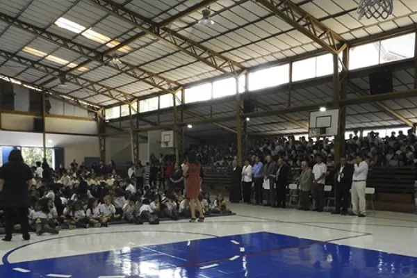 Bienvenida y acto inaugural
