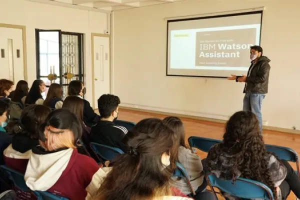 CHARLA SOBRE INTELIGENCIA ARTIFICIAL Y OTRAS HERRAMIENTAS COMPUTACIONALES