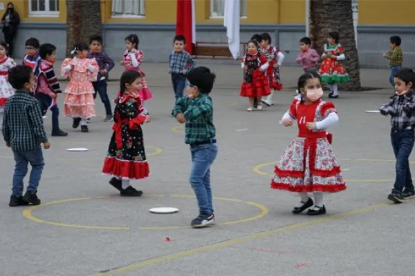 PRESENTACIÓN FOLCLÓRICA 2022