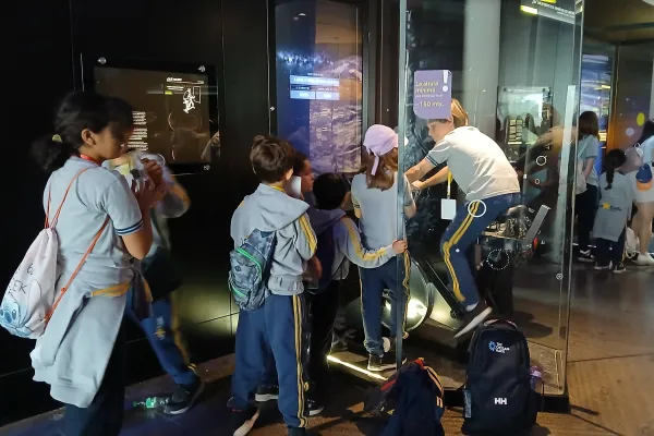 EL CLUB DE CIENCIAS VISITÓ EL MUSEO INTERACTIVO MIRADOR