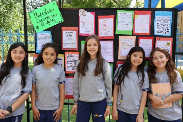 EXPOSICIÓN TRABAJOS DE ESCRITURA 3° Y 4° BÁSICO