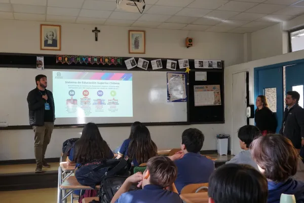CHARLA NEM PARA NUESTROS ESTUDIANTES DE PRIMERO MEDIO 2025