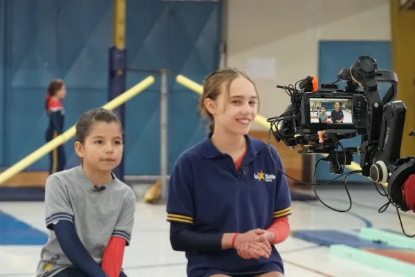 NUESTRAS GIMNASTAS GRABARON PARA UNA SERIE DEL CNTV INFANTIL