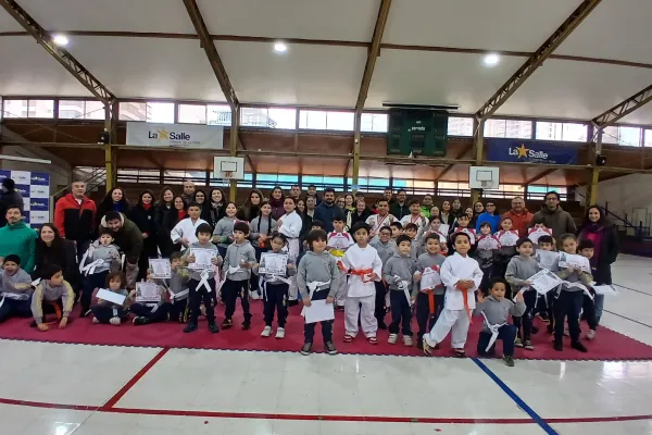 ¡FELICITACIONES A NUESTROS ESTUDIANTES DE TAEKWONDO!