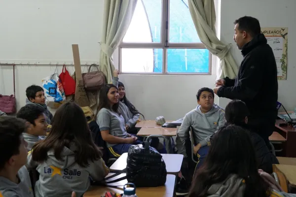 JORNADA SOBRE USO DE PANTALLAS Y SALUD MENTAL