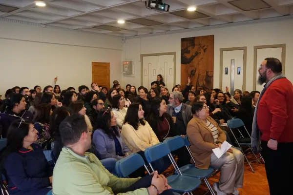 VISITA DEL HNO. EDUARDO MUÑOZ: UN ENCUENTRO PARA PROFUNDIZAR LA ESPIRITUALIDAD LASALLISTA