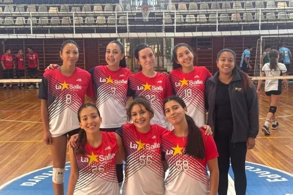 NUEVO LOGRO DEPORTIVO DEL EQUIPO DE VOLEIBOL FEMENINO