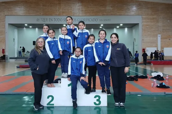 DESTACADA PARTICIPACIÓN DE NUESTRAS GIMNASTAS